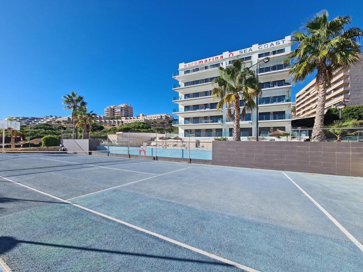 Beachfront Luxury Apartments By Nras Ареналес дел Сол Екстериор снимка