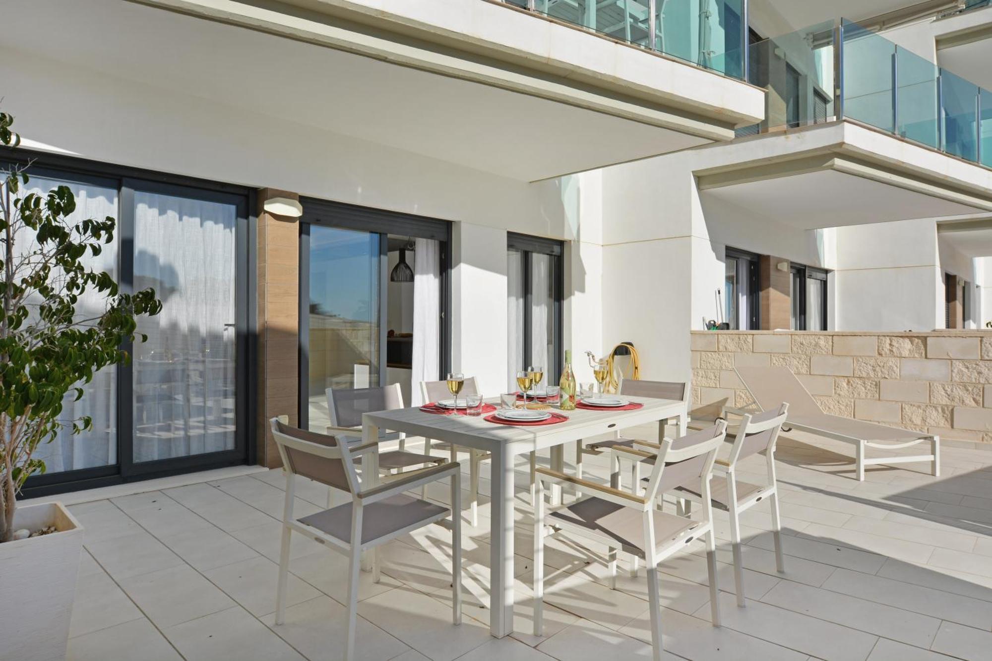 Beachfront Luxury Apartments By Nras Ареналес дел Сол Стая снимка